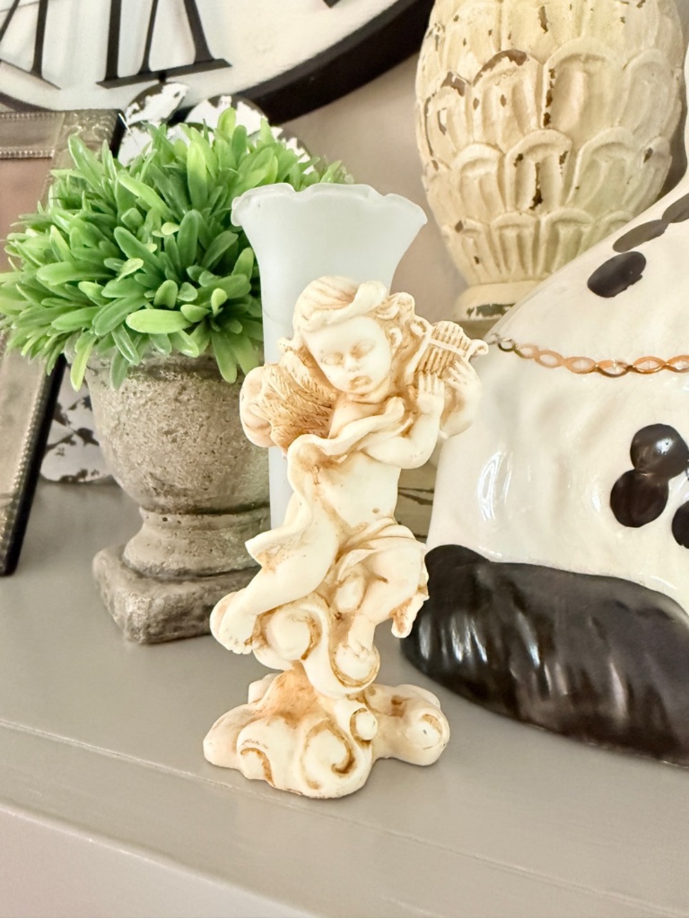 Vintage Italian Cherub Bud Vase - Cream White